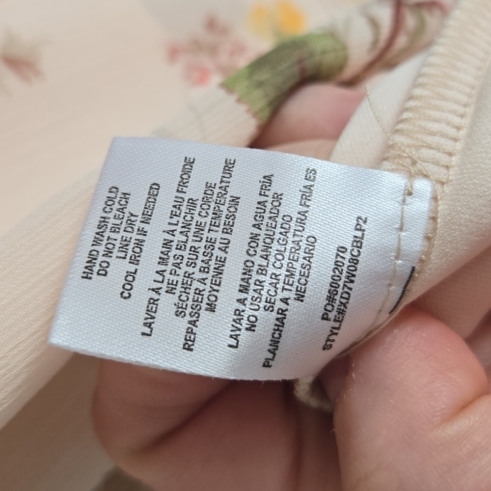 NWT Floral Dress - Collection By Bobeau - Picture 10 of 10